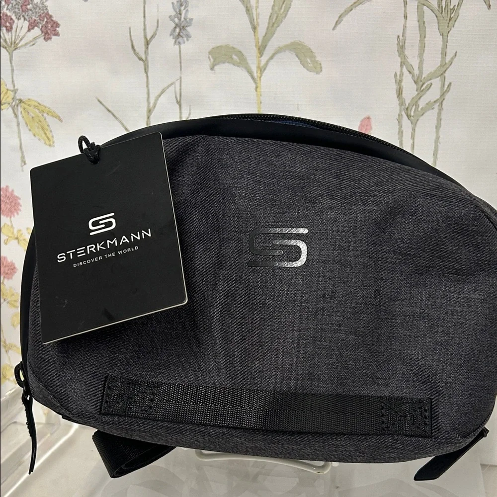 STERKMAN Gray TECH POUCH